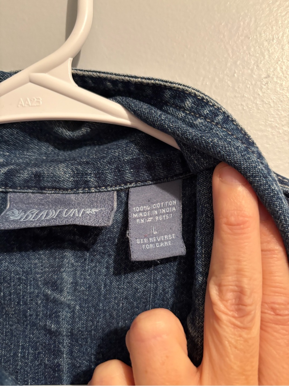 Vintage Blassport Women's Large Medium Wash Blue Denim Button-Up Jean Jacket - Picture 10 of 11